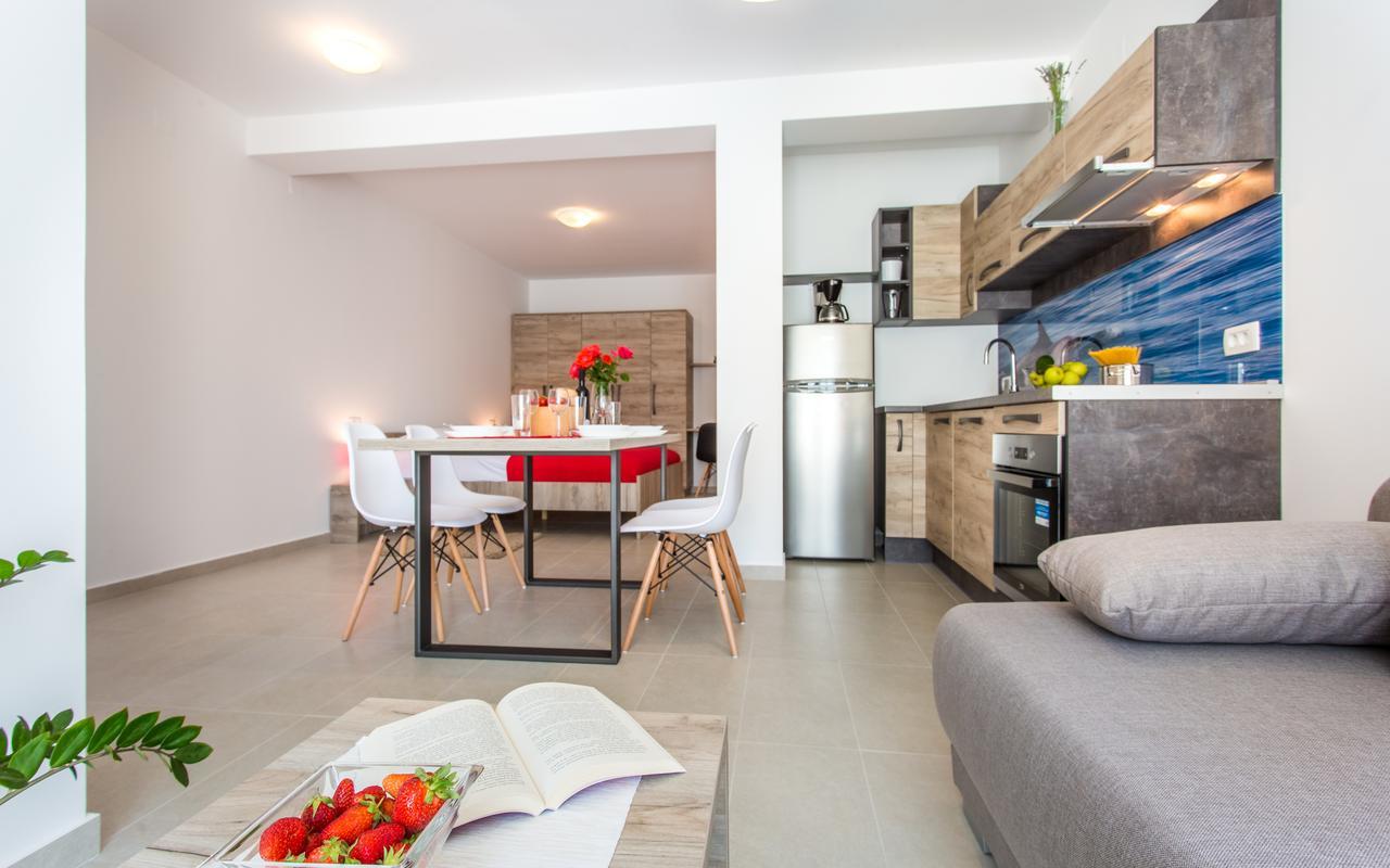 Apartments Viktorija 2 Baska  Bagian luar foto