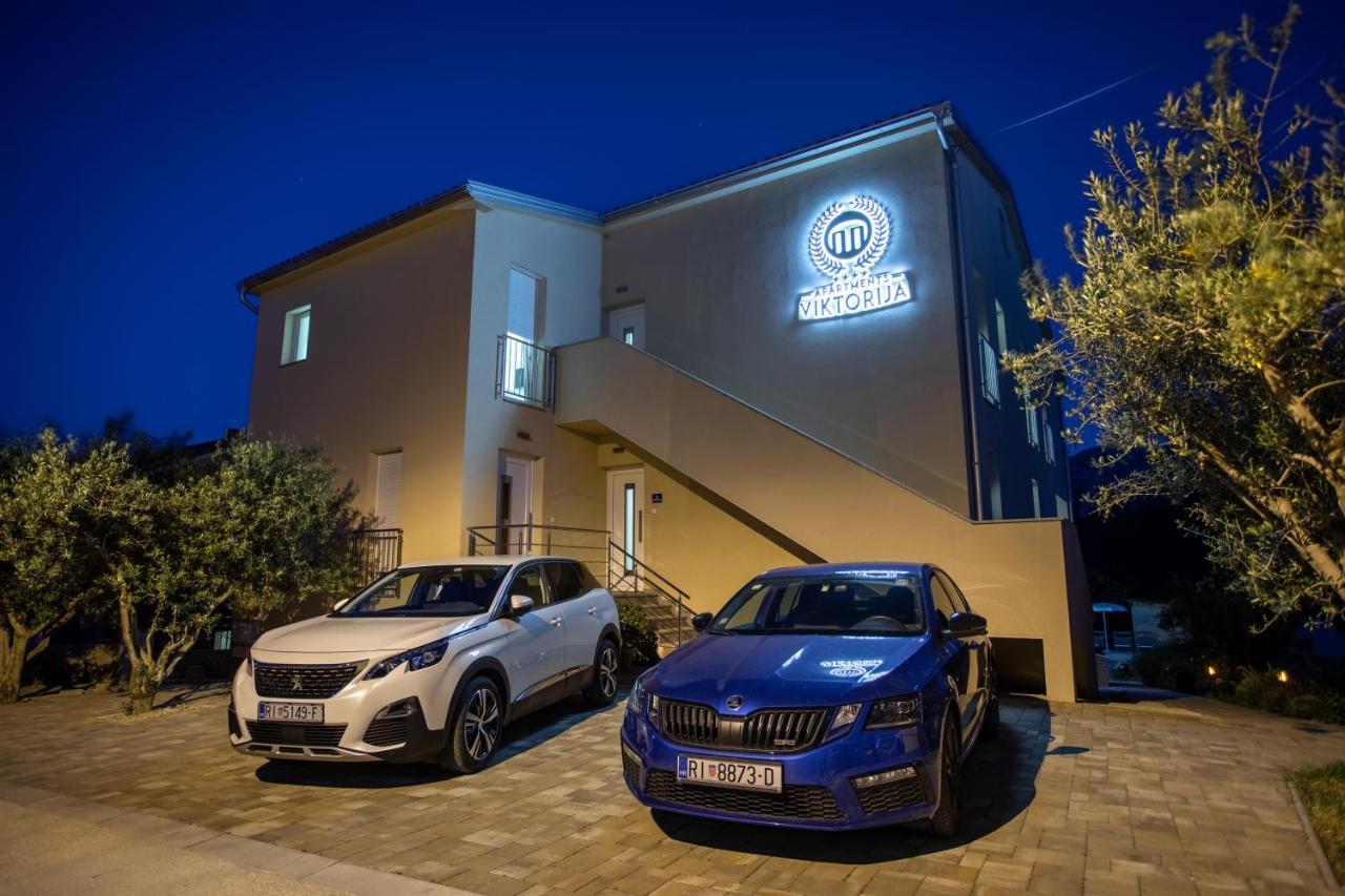 Apartments Viktorija 2 Baska  Bagian luar foto